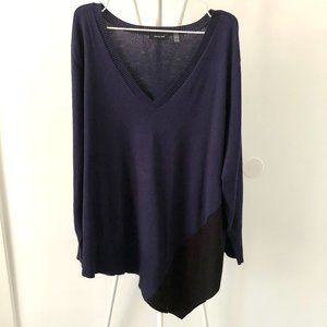 VERVE AMI V- NECK ASYMETRICAL HEM SWEATER 3X